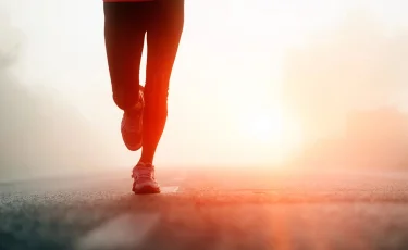 Нелепая смерть: самый старый марафонец в мире попал под машину