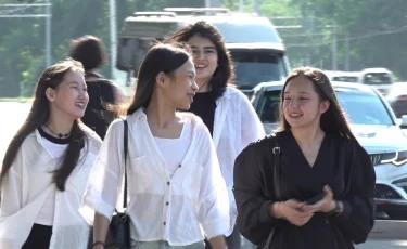 В поисках идеала: в Казахстане стали позже заключать браки