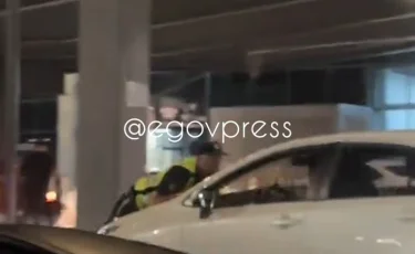В аэропорту Алматы автоледи протащила полицейского на капоте машины