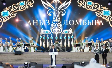 Алматыда Ұлттық домбыра күні ауқымды түрде аталып өтті