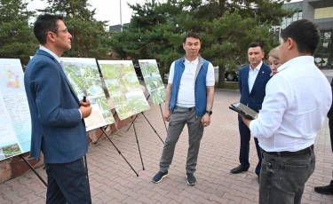 Дархан Сатыбалды "Атакент" кешенін жаңғырту жобасымен танысты
