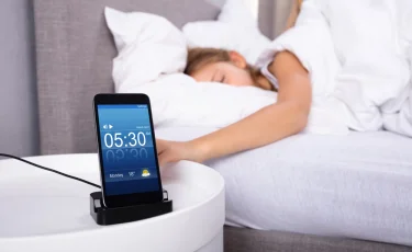 Почему нужно отключать Wi-Fi на смартфоне перед сном: запомните раз и навсегда