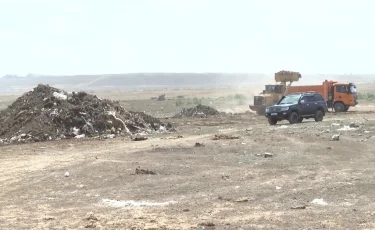 Ғарыштан да көрінеді: Жезқазған маңындағы заңсыз қоқыс ауқымы жаға ұстатады