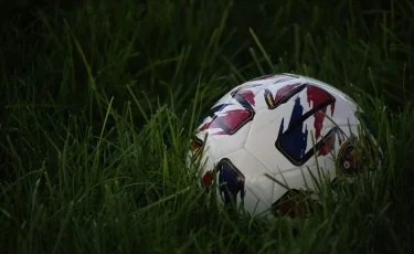 «Кайрат» увозит ничью из Любляны: дебют Сатпаева и интрига перед ответной игрой