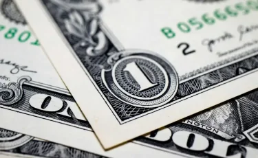 Курс евро и доллара в обменниках Астаны и Алматы 19 июля 2025