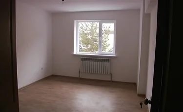 Астанада бір күнде терезеден төрт бала құлап, екеуі қаза болды