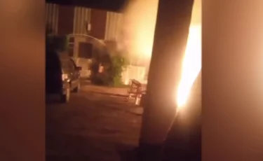 В роли пожарных: медики скорой спасли из горящего дома 7 человек