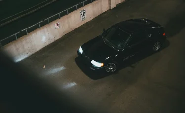 Устал ходить пешком: в Павлодаре мужчина сел в чужое авто