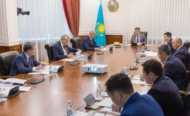 Олжас Бектенов обсудил выполнение поручений Президента по развитию отрасли редких и редкоземельных металлов