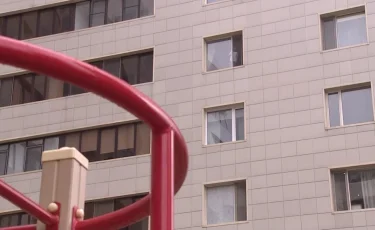 Петропавлда бес жастағы бала терезеден құлап кетті