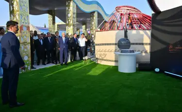 Мемлекет басшысы көрме павильонын аралап көрді