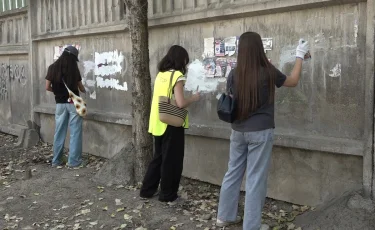 Наркостоп: полицейские и школьники Алматы вышли на борьбу с наркорекламой