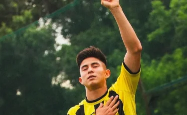 Дастан Сатпаев признан лучшим игроком месяца в КПЛ