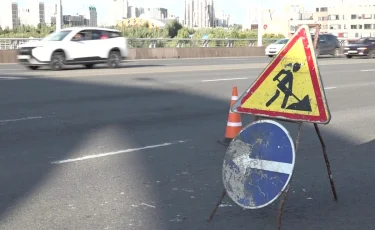 В Астане водитель насмерть сбил дорожного рабочего