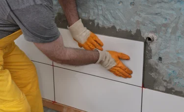 Кафель или краска: что лучше выбрать для стен в санузле