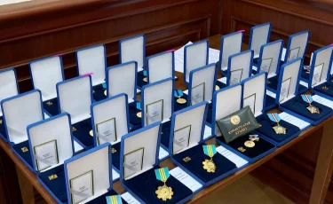 Құрылысшылар күні: Олжас Бектенов сала мамандарын құттықтады