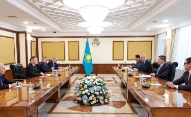 Олжас Бектенов «Росатом» бас директоры Алексей Лихачёвпен кездесті