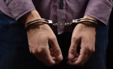 В Астане арестовали известного блогера за скандальные видео