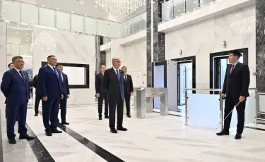 Президент посетил новое здание ДКНБ Астаны