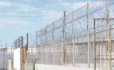 Тергеу изоляторындағы қателік: Атырауда сотталушы мерзімінен бұрын босап шыққан