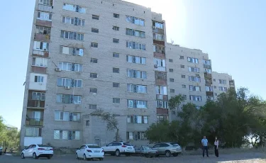 Қабырғасы жарылған, іргетасы шөккен: Приозерскіде 8 үй апатты жағдайда тұр