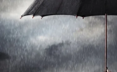 Жителей Kaзахстана предупреждают о грозах и сильных порывах ветра 17 августа