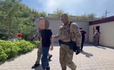 Қызы мен анасын пышақтап, өлтіріп кеткен: Жезқазғанда күдікті ұсталды