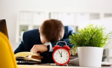 Үнемі аз ұйықтау денсаулыққа қаншалықты қауіпті