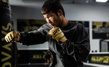 Шавкат Рахмонов признан восходящей звездой UFC