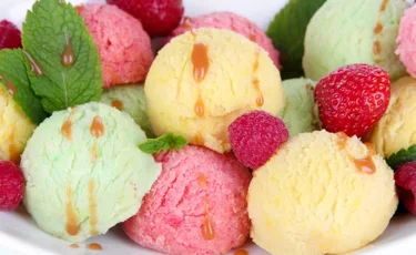 В Шымкенте 17 человек отравились мороженым