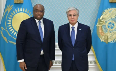 Глава государства встретился со спецпосланником Президента Демократической Республики Конго