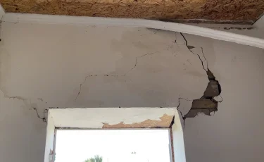 Жамбыл облысында мал дәрігерлері апатты ғимаратта жұмыс істеуге мәжбүр