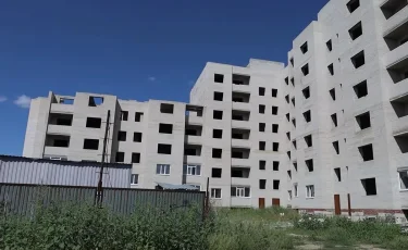 Обманутые дольщики: в Актобе люди пятый год не могут получить свои квартиры