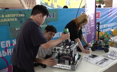 Alma Love: Алматыда әлеуметтік жобалар көрмесі өтті