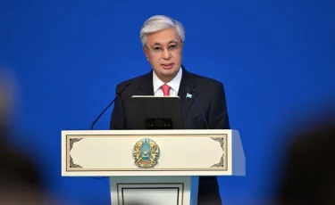 За последние четыре года зарплата учителей выросла в два раза - Президент