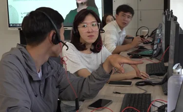 Ешбір студент баспанасыз қалмасын: Алматыда ахуалдық орталық жұмысын бастады