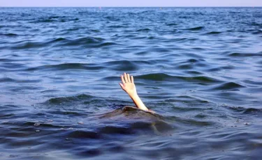 Двойная трагедия: мужчина попытался спасти подростка, но утонул вместе с ним