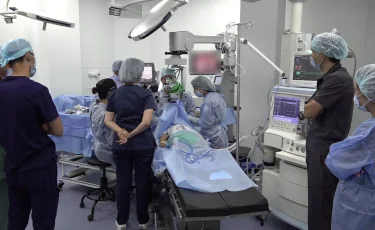 В Алматы впервые провели мастер-класс по реконструктивно-пластической хирургии глаз