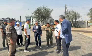 Алматы әкімінің орынбасары Наурызбай ауданындағы мектеп, балабақша мен емхананың құрылыс барысын тексерді