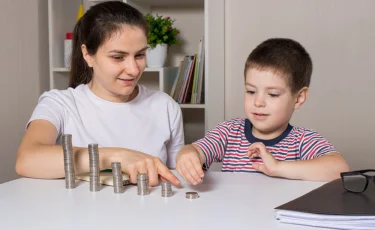 Финансовая грамотность подростков: первые шаги к умению обращаться с деньгами