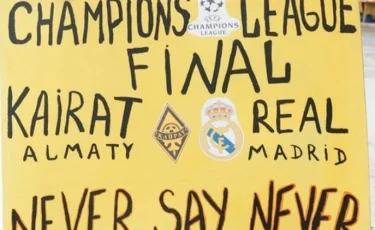 Юный фанат «Кайрата» предсказал матч с «Реалом» четыре года назад