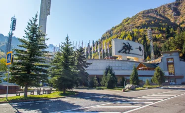 Где в Алматы осенью особенно красиво: идеи для отдыха