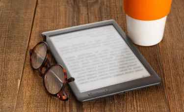 Электронные книги против бумажных: что выбирают читатели будущего