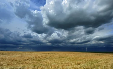 Жара, ветер и дожди: прогноз погоды в Казахстане на 2 сентября