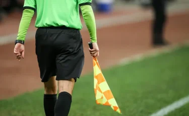 Свисток по обмену: матчи КПЛ будут судить иностранные рефери