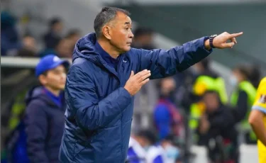 Сборная Казахстана по футболу временно находится под руководством Талгата Байсуфинова