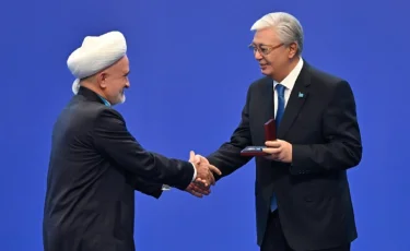 Президент дінаралық диалогқа үлес қосқандарды марапаттады