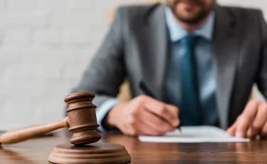 Абай ауданында Damu Bala арқылы 23 млн теңгені жымқырып қойған