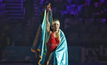 Президент поздравил чемпиона мира по греко-римской борьбе