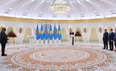 Касым-Жомарт Токаев наградил Феликса Чисекеди орденом «Достық» I степени